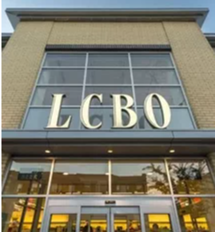 Why Toronto Businesses Need Professional Commercial Photographers for Strong Brand Identity