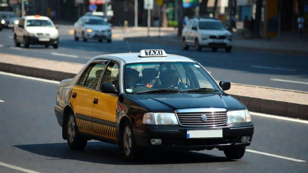 Umrah Taxi Services in Makkah