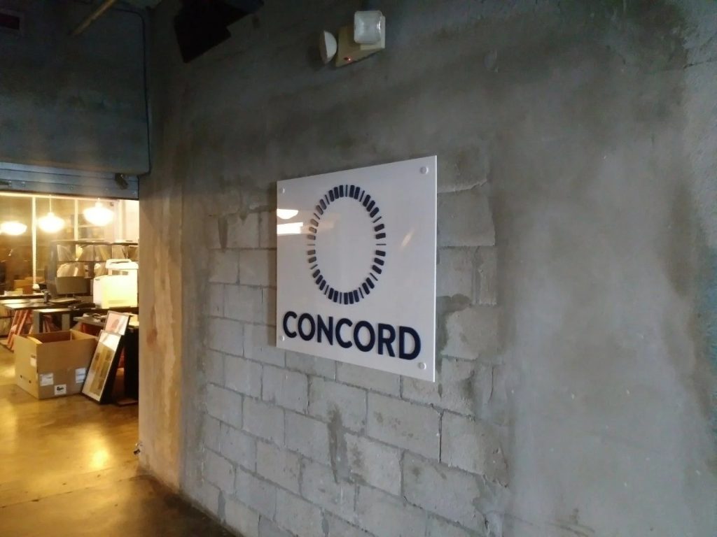 Best Indoor Acrylic Signs in Miami for Professional Branding