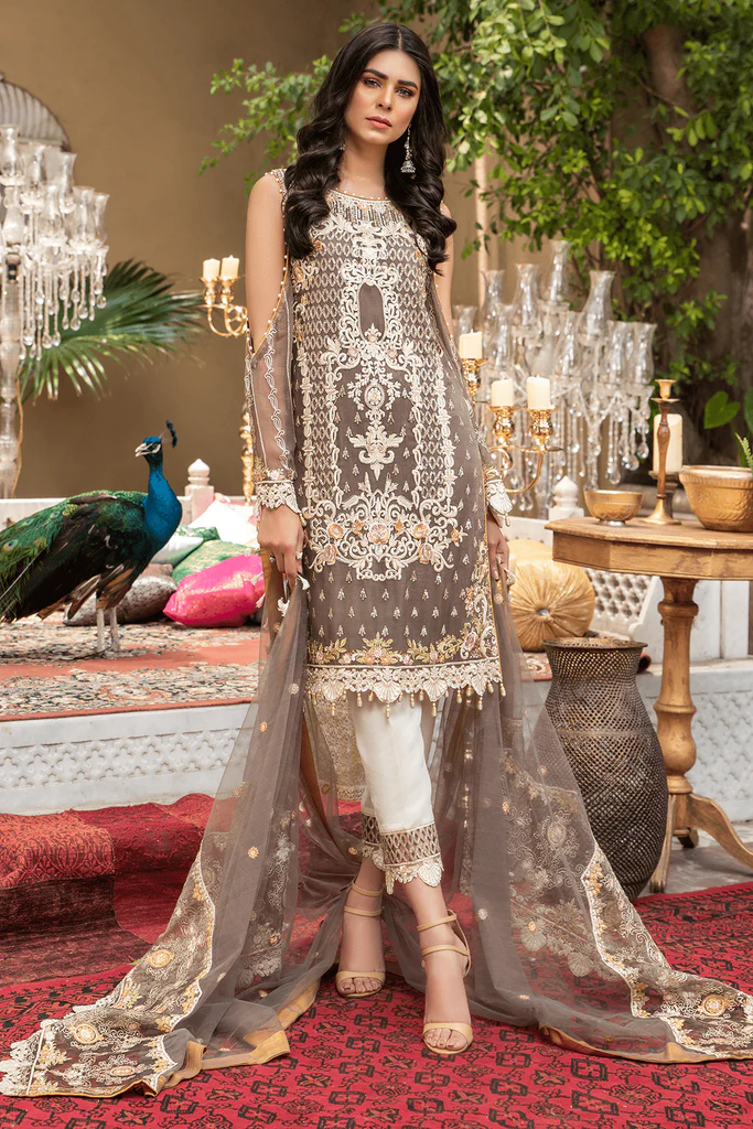 Which Girl Dresses Online Brands Pakistan?